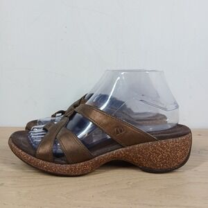 Merrell Sandals Womens 8 Brown Leather Strappy Cork Sole Comfy Slip On Summer